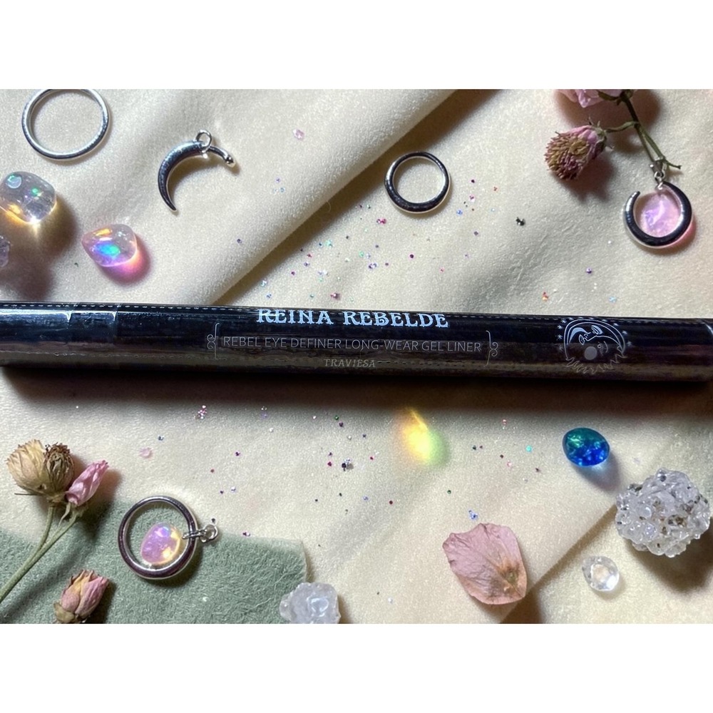 Reina Rebelde - Rebel Eye Definer Long-Wear Gel Liner - Shade: "Traviesa" - NEW'